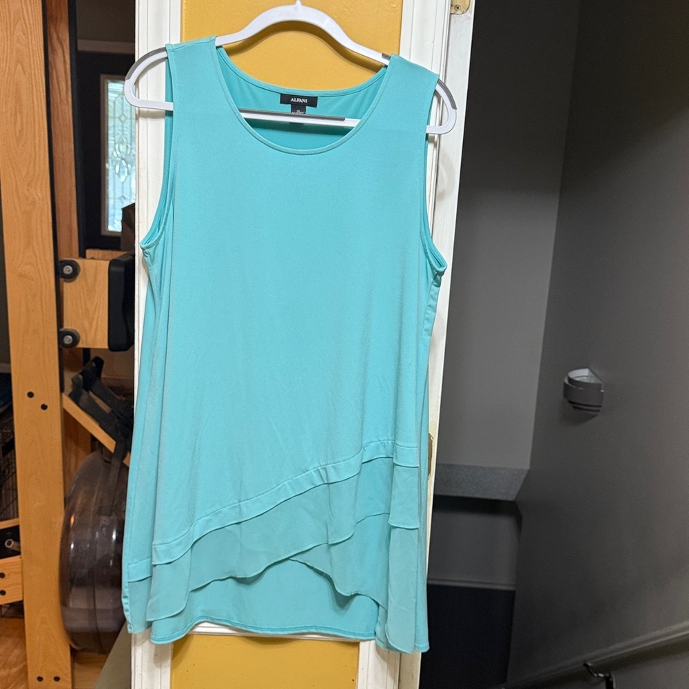 Alfani Aqua Layered Hem Sleeveless Tunic Top XL Chiffon Overlay